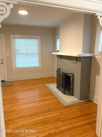 4823 S 4th St, Louisville, KY 40214