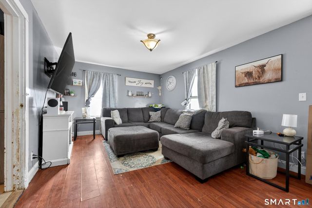 22 Grove Street, Sterling, CT 06377