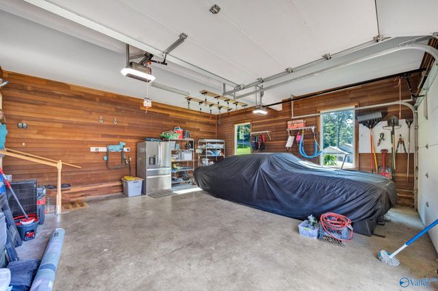 1707 Winston Street, Guntersville, AL 35976