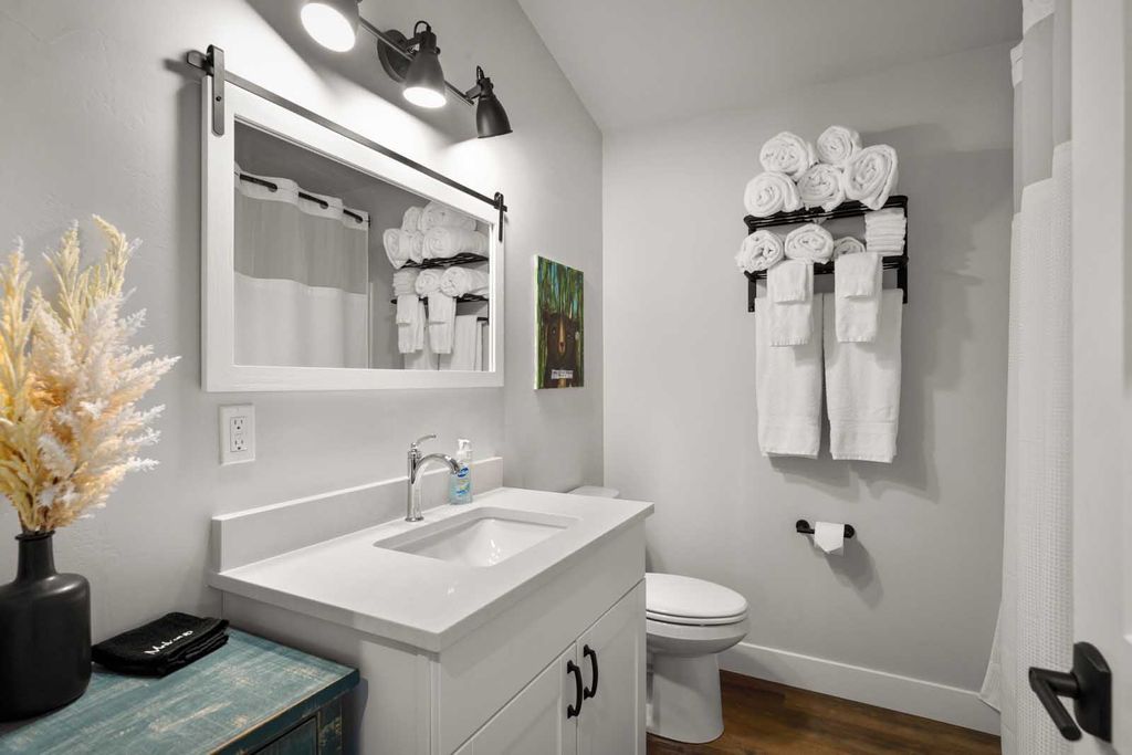 916 Jensen Road, Columbia Falls, MT 59912 photo 8