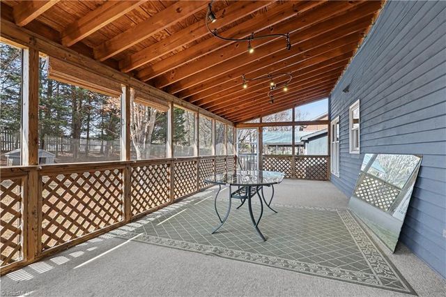 1309 Linview Drive, Kernersville, NC 27284