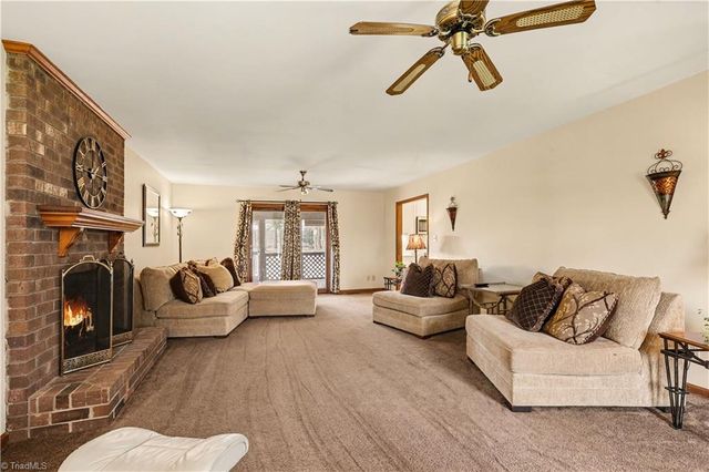 1309 Linview Drive, Kernersville, NC 27284