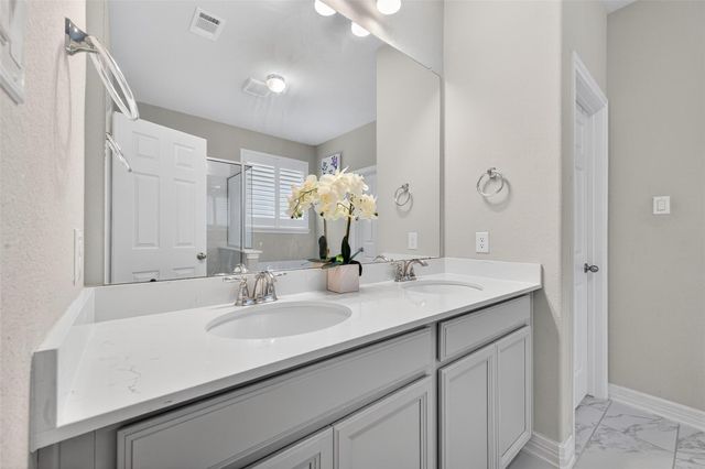 2726 Tumlinson Drive, Fresno, TX 77545