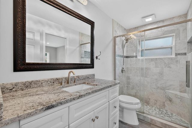 1017 E INDIAN OAKS, Daytona Beach, FL 32117