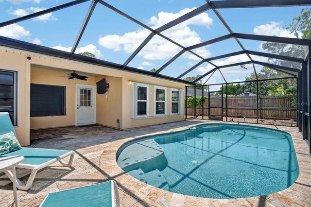 1017 E INDIAN OAKS, Daytona Beach, FL 32117