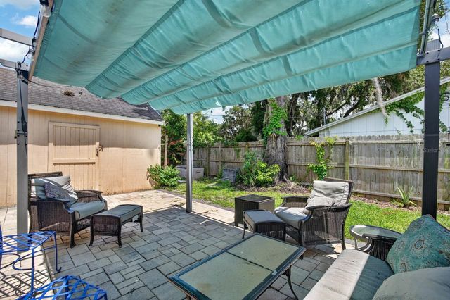 1017 E INDIAN OAKS, Daytona Beach, FL 32117