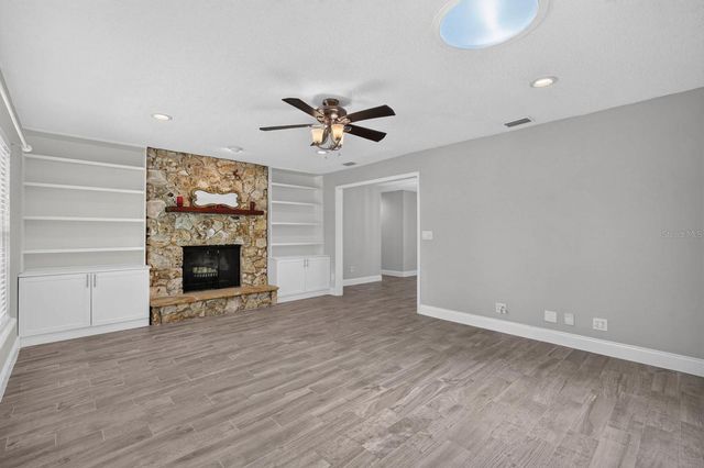 1017 E INDIAN OAKS, Daytona Beach, FL 32117