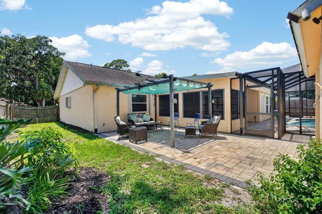 1017 E INDIAN OAKS, Daytona Beach, FL 32117
