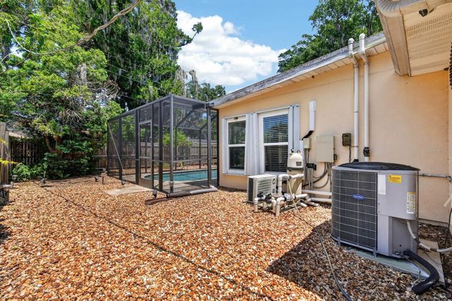 1017 E INDIAN OAKS, Daytona Beach, FL 32117