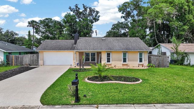 1017 E INDIAN OAKS, Daytona Beach, FL 32117