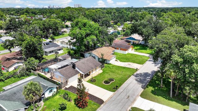 1017 E INDIAN OAKS, Daytona Beach, FL 32117