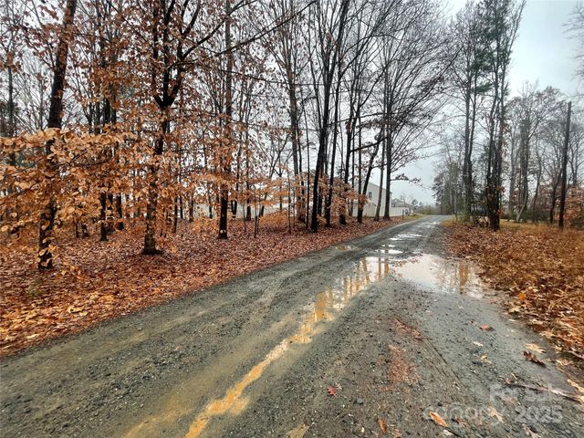 8225 Teeter Drive, Charlotte, NC 28215