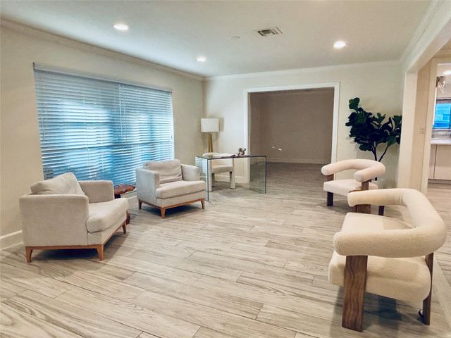 5226 Loch Lomond Drive Drive, Houston, TX 77096