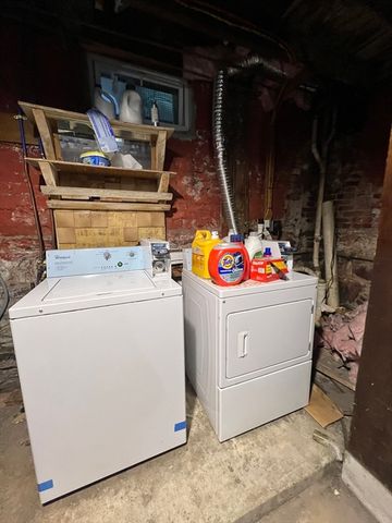 6 Skehan 3, Somerville, MA 02143