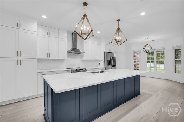 552 Channing Drive, Richmond Hill, GA 31324