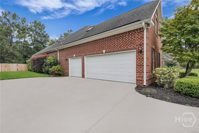 552 Channing Drive, Richmond Hill, GA 31324