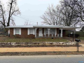 1109 N Jefferson Street, Athens, AL 35611