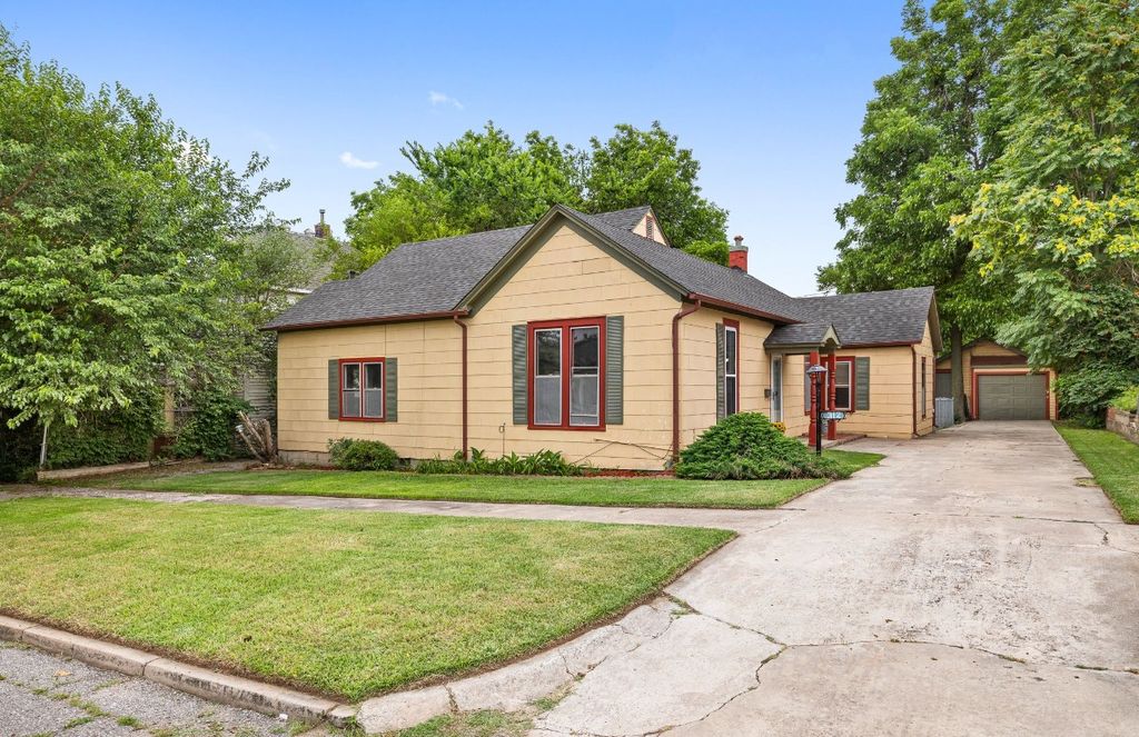 312 E Wade Street, El Reno, OK 73036