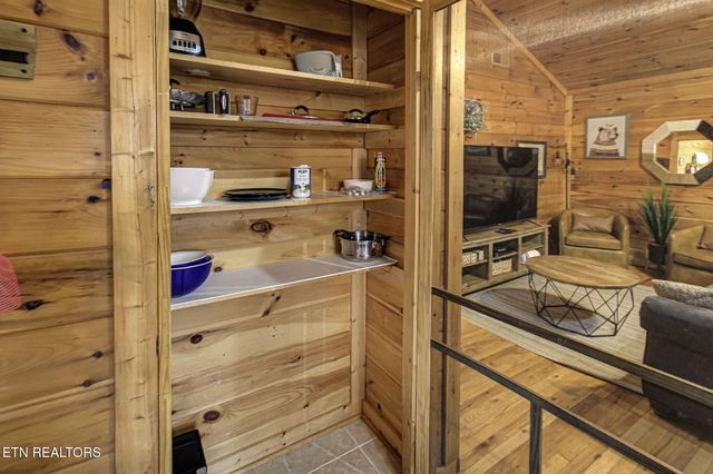 3049 Patty View Way, Sevierville, TN 37862