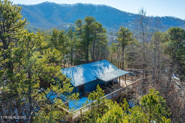 3049 Patty View Way, Sevierville, TN 37862