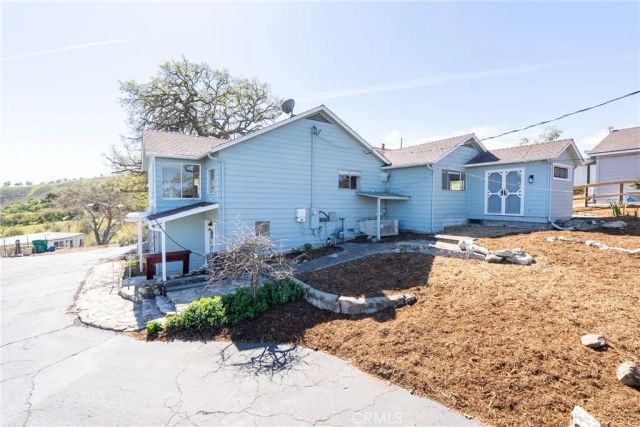 549 Derby, Paso Robles, CA 93446