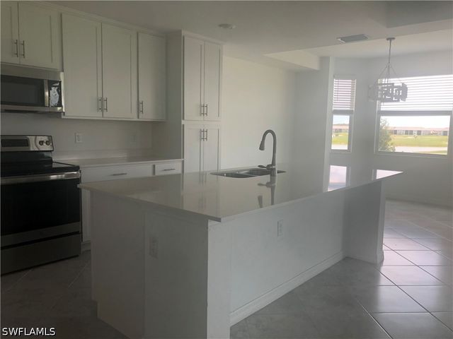 5835 DOUBLE EAGLE CIR 4726, Ave Maria, FL 34142