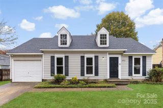 6915 Duncroft Lane, Charlotte, NC 28215