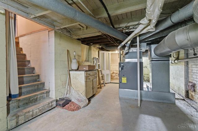 660 Xenia Avenue, Wilmington, OH 45177