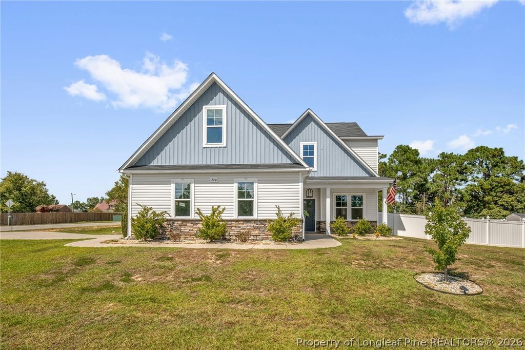220 Nairn Street, Fayetteville, NC 28311 — exterior