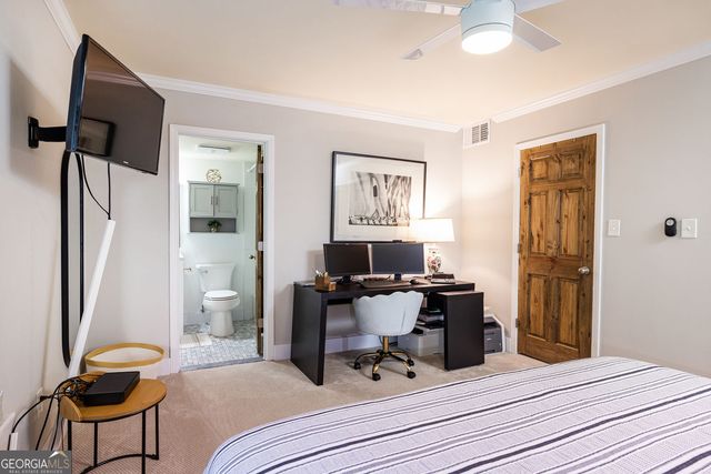 135 Woodmere Square NW, Atlanta, GA 30327
