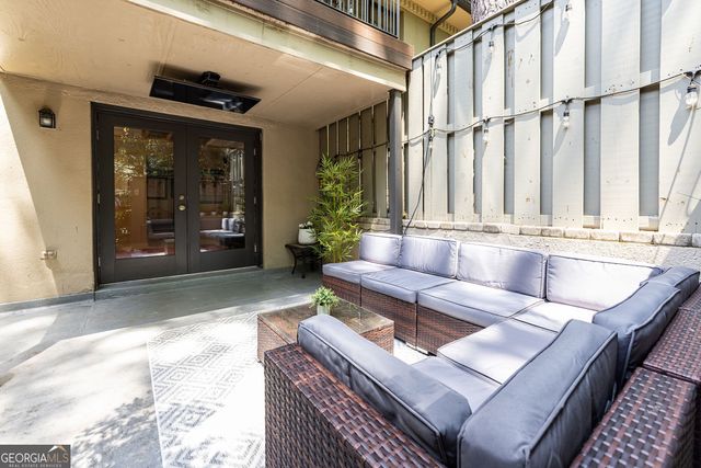 135 Woodmere Square NW, Atlanta, GA 30327