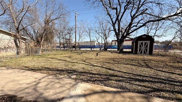 3508 Sunnydale Lane, Denton, TX 76209