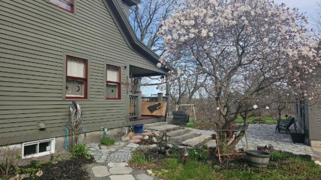16 Aiken Road, Farmington, NH 03835