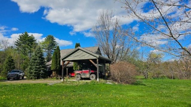 16 Aiken Road, Farmington, NH 03835