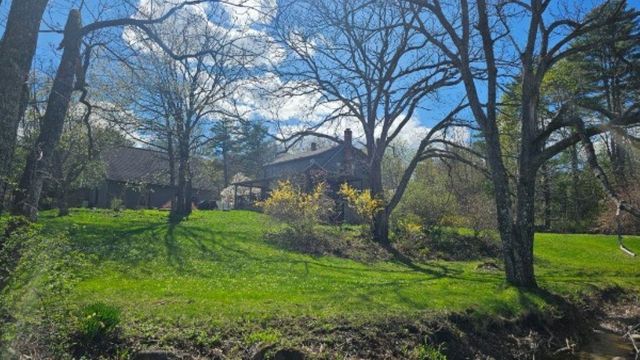 16 Aiken Road, Farmington, NH 03835
