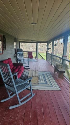 16 Aiken Road, Farmington, NH 03835