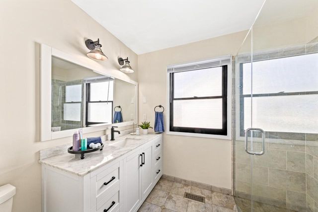6430 95th AVENUE, Kenosha, WI 53142