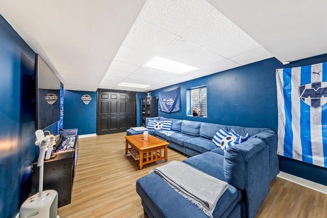 6430 95th AVENUE, Kenosha, WI 53142