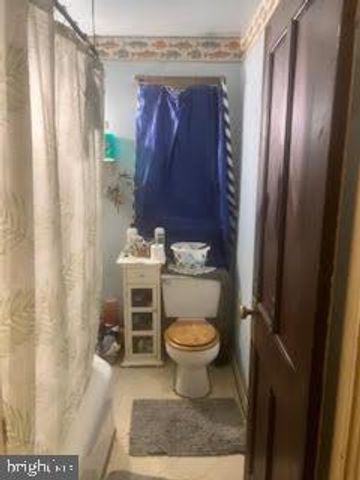 1424 RIDLEY AVE, Chester, PA 19013