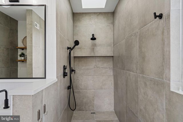 2150 KATER ST, Philadelphia, PA 19146