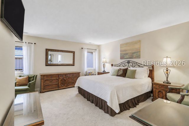 19 Water Oak Dr, Hilton Head Island, SC 29928