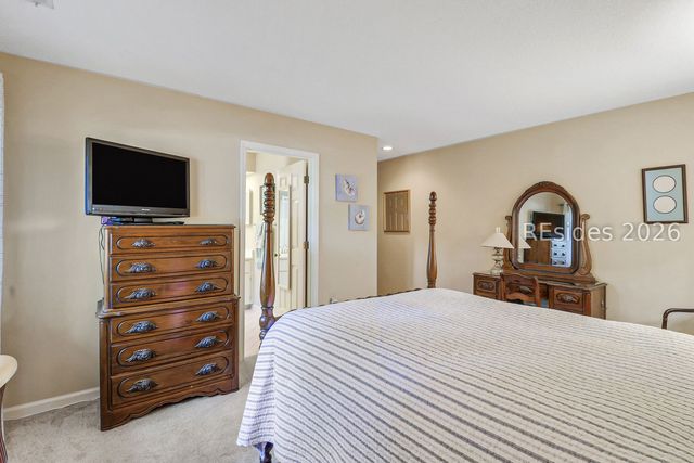 19 Water Oak Dr, Hilton Head Island, SC 29928