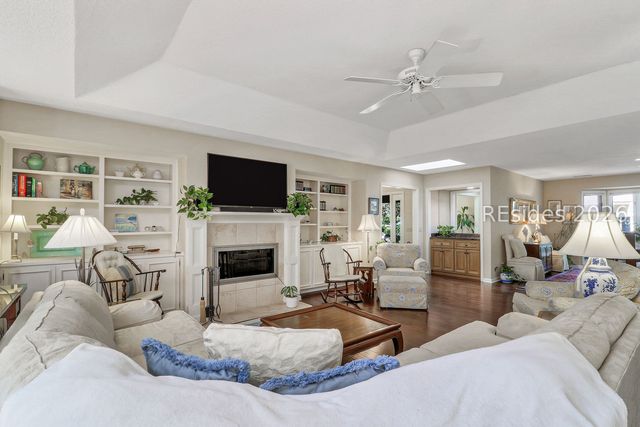 19 Water Oak Dr, Hilton Head Island, SC 29928