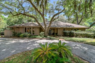 19 Water Oak Dr, Hilton Head Island, SC 29928