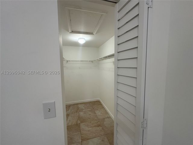3241 Sabal Palm Mnr 302, Davie, FL 33024