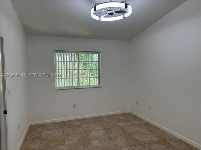 3241 Sabal Palm Mnr 302, Davie, FL 33024