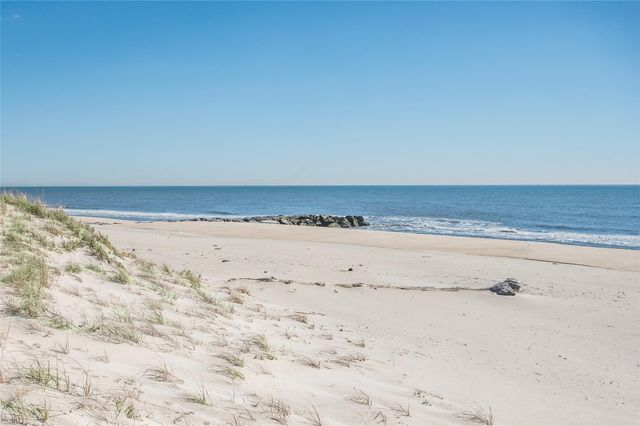 261 Dune Road 30, Westhampton Beach, NY 11978