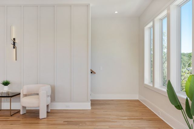 421 Monticello St, Nashville, TN 37207