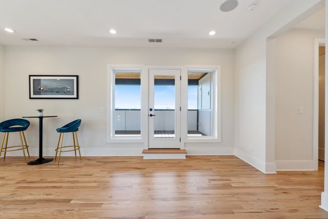 421 Monticello St, Nashville, TN 37207