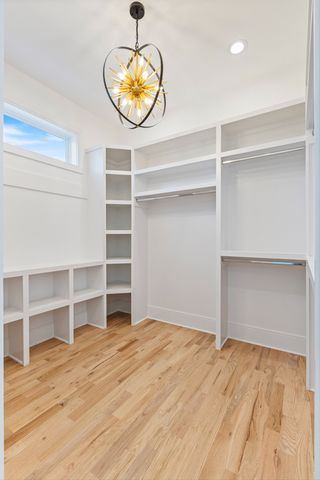 421 Monticello St, Nashville, TN 37207